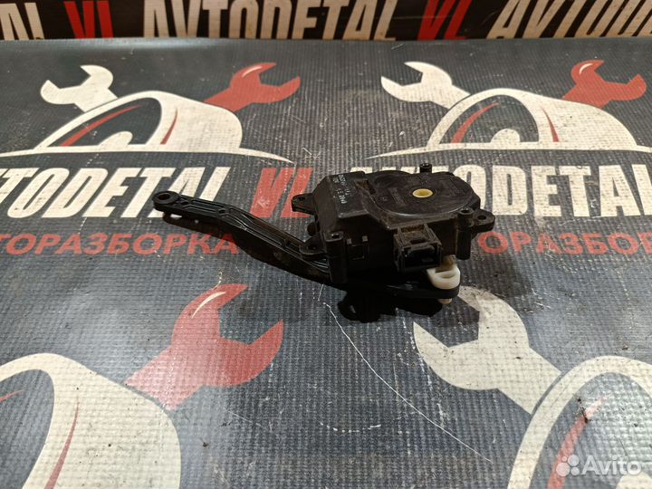 Сервопривод заслонок печки Toyota Wish XE10