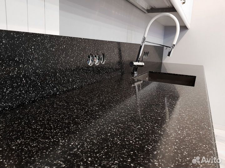 Столешница и кухонный остров камень Tristone м2/р