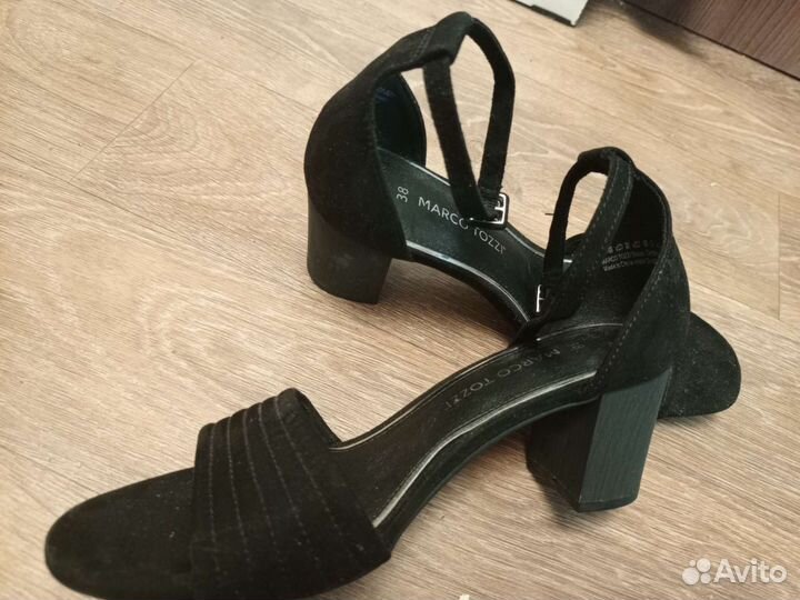 Босоножки женские 38 размер новые