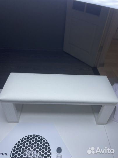 Подставка под руку для маникюра