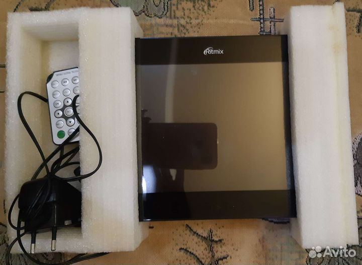 Цифровая фоторамка новая