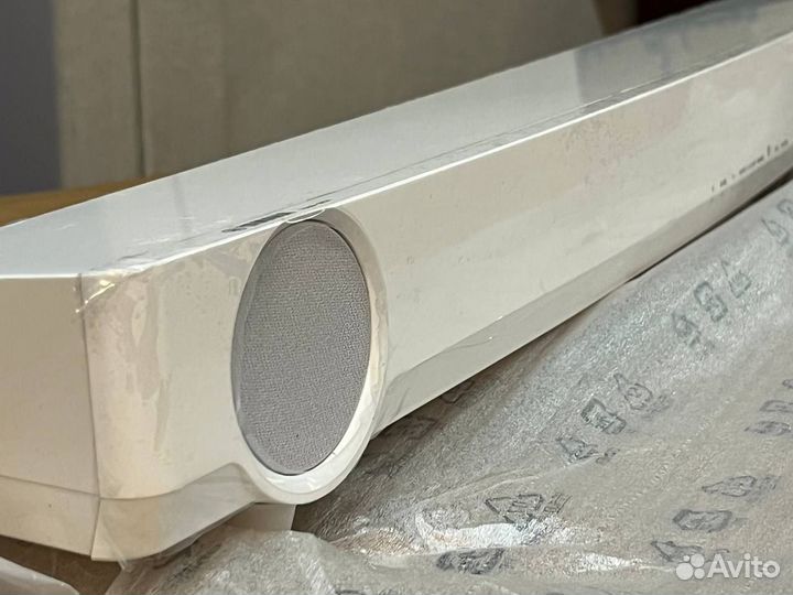 Yamaha YAS-201 саундбар с беспроводным сабвуфером