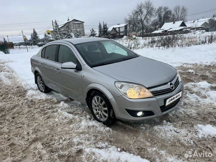 Opel Astra 1.8 AT, 2008, 235 000 км