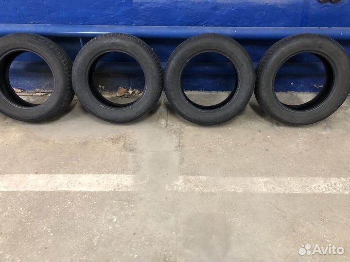 Nankang NA-1 215/60 R16