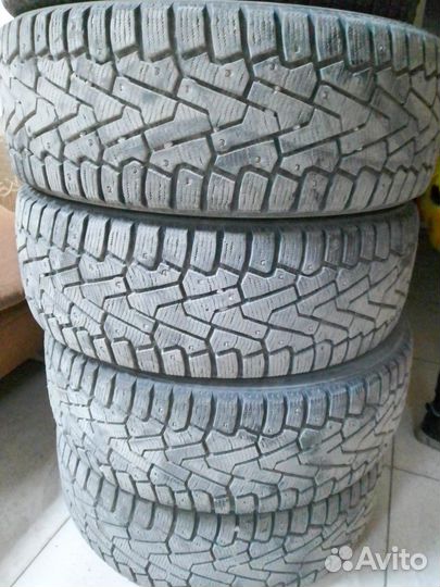 Pirelli Ice Zero 225/60 R17