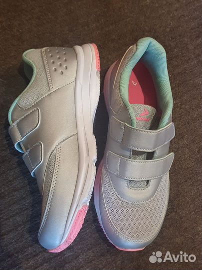 Кроссовки женские демикс 37