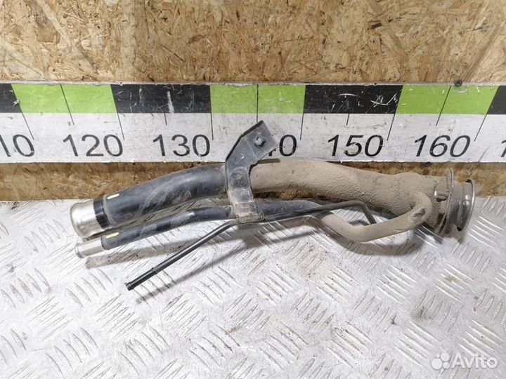 Горловина топливного бака Mitsubishi L200 2006-201