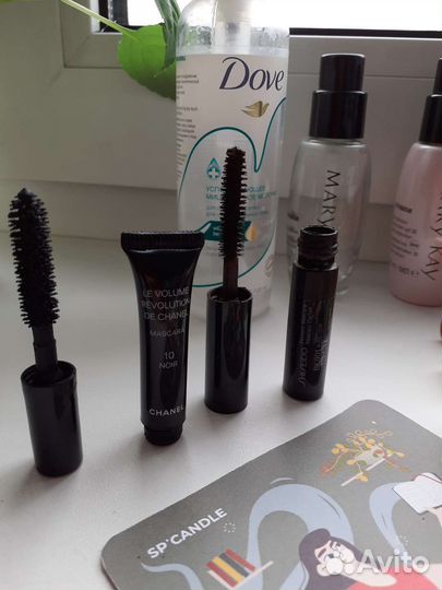 Пустые баночки из под кремов и косметики