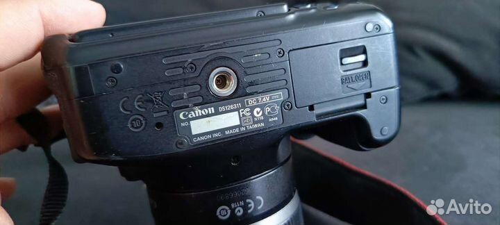 Зеркальный фотоаппарат canon 600d