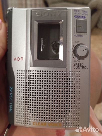 Кассетный диктофон sony