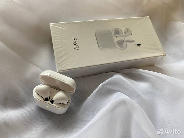 Беспроводные наушники Pro 4 новые