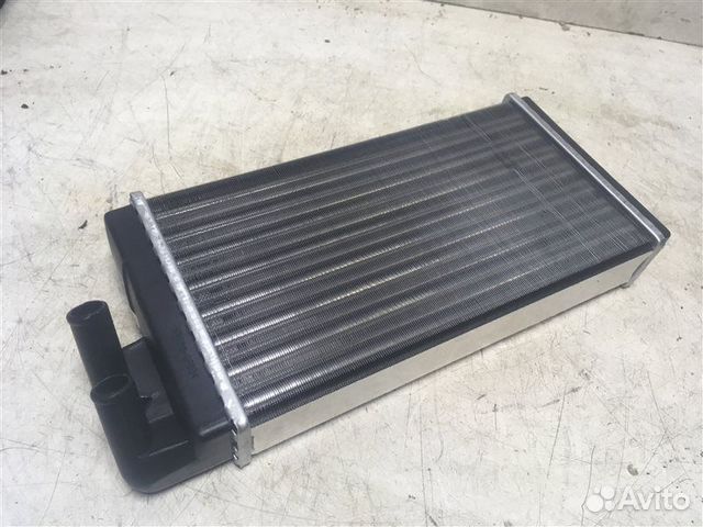 Радиатор отопителя Audi 100 C4 1991-1994 142P