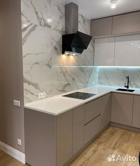 Кухонный гарнитур. Мебель на заказ