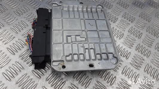 Блок управления двс mitsubishi pajero 4 (2DN08PC01