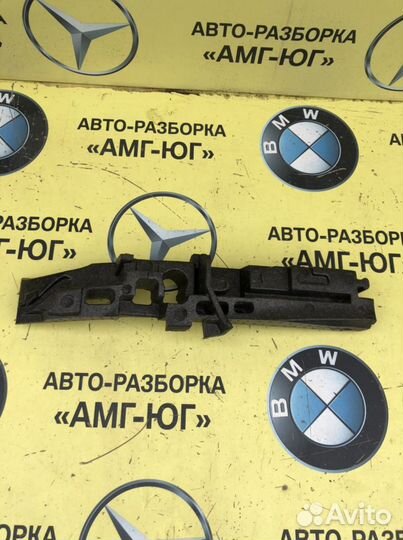 Mercedes W447 V-class Абсорбер бампера переднего L