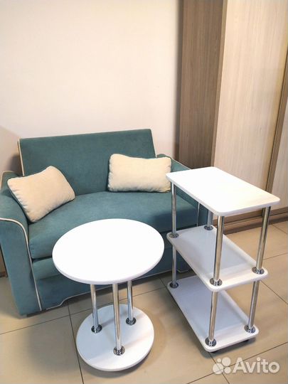 Тележка этажерка косметологическая на колёсиках
