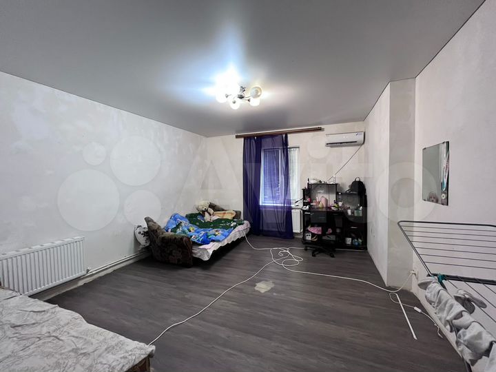 Дом 60 м² на участке 1 сот.