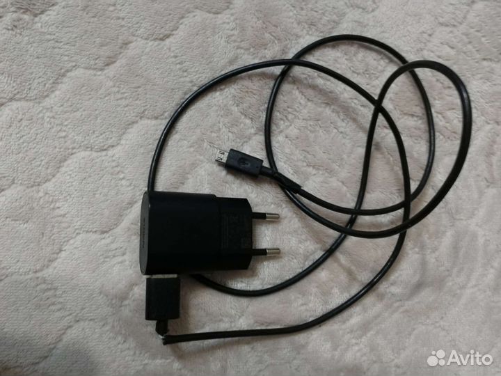 Зарядное устройство для телефона