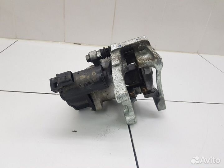 Суппорт задний правый (Haval F7)