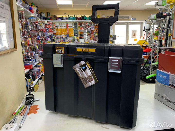 Ящик для инструмента dewalt tstak dwst83347-1