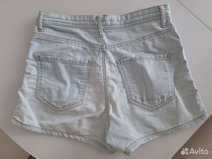 Шорты с завышенной посадкой (lime и cropp)