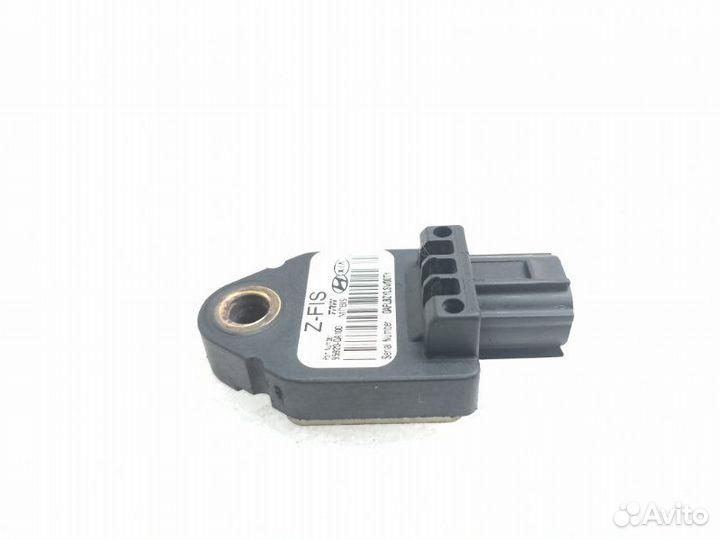 Датчик удара Hyundai Sonata YF 2.4 2012