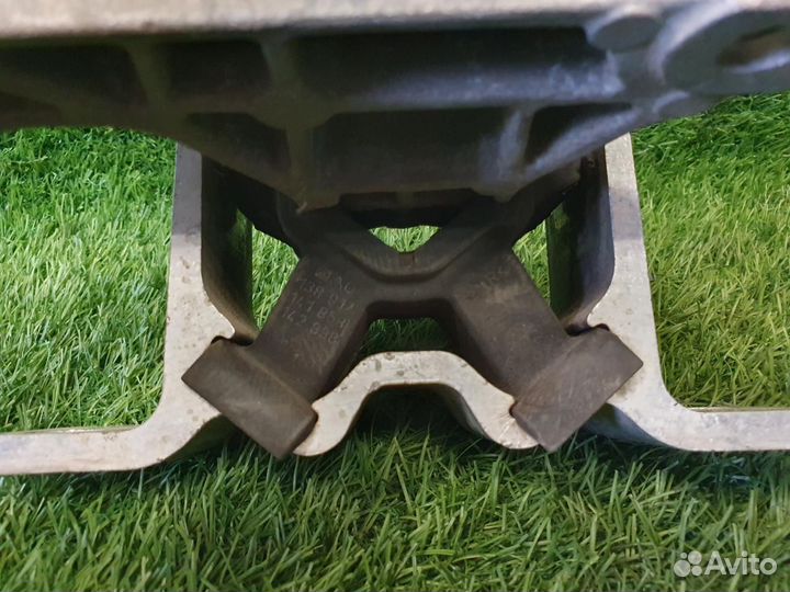 Подушка двигателя опора двс Renault Logan 2 H4M