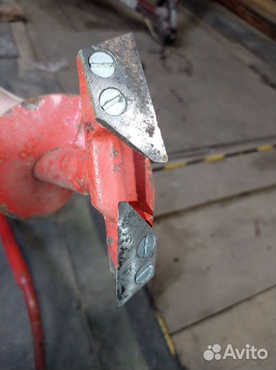 Ледоруб для рыбалки 110мм б/у