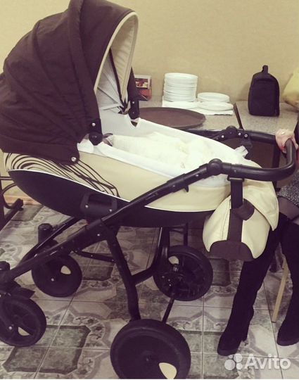 Коляска zippy 2 в 1