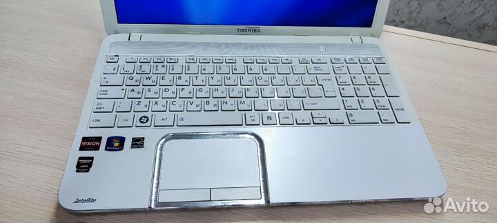 Toshiba Satellite L850D-C6W