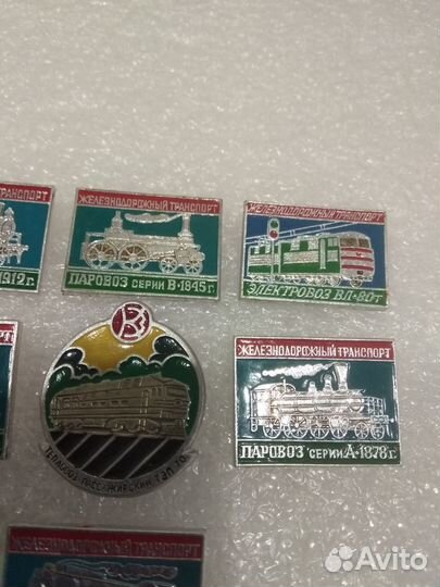 Паровозы набор значков СССР