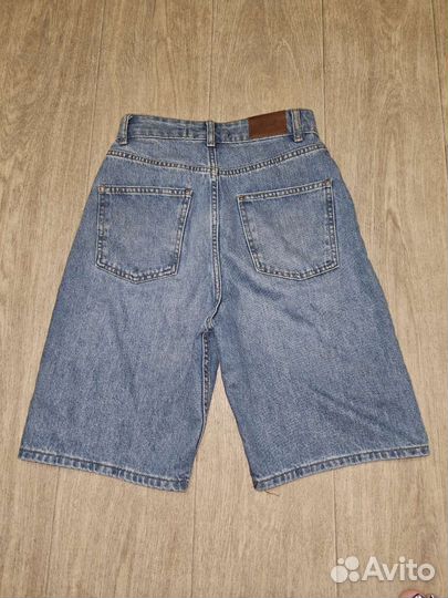 Шорты бермуды 42р