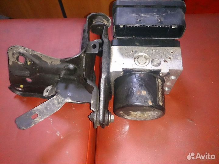 Блок абс ABS насос Skoda Octavia A5 Superb Yeti