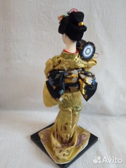 Кукла фарфоровая коллекционная