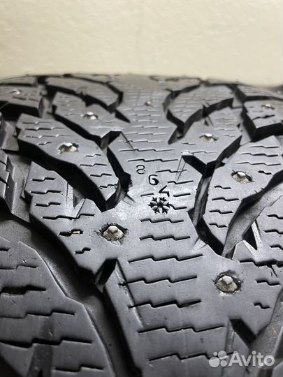 Nokian Tyres Hakkapeliitta 9 SUV 275/45 R21