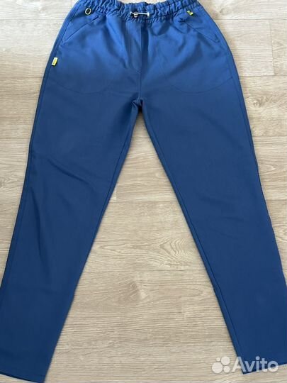 Медицинский костюм 40-42 размер женский