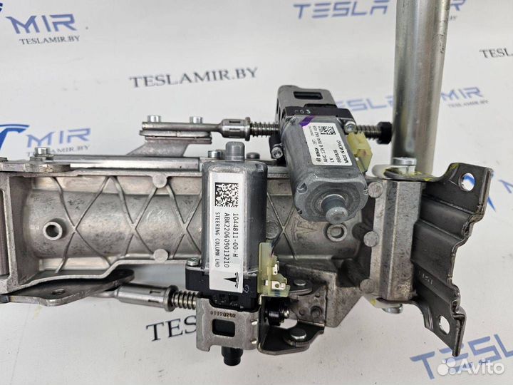 Рулевая колонка Tesla Model 3 2022 1044811-00