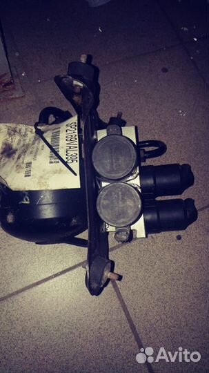 Блок клапанов на Мерседес s500L w220