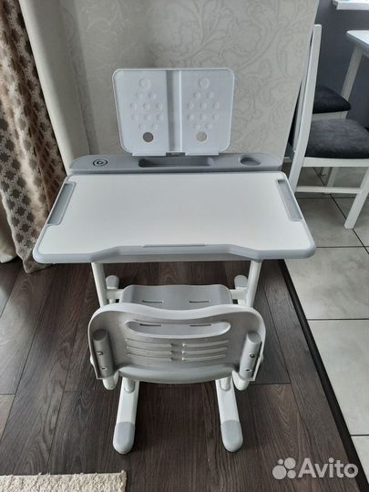 Растущий стол(парта) и стул