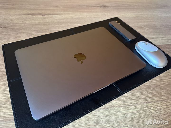 Apple MacBook Pro 13