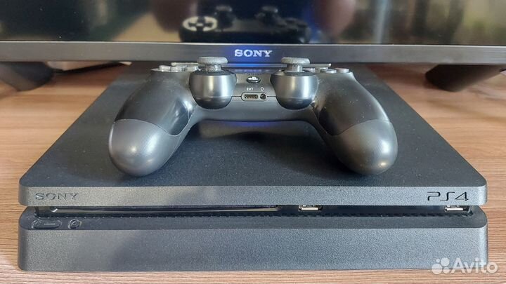 Игровая приставка ps4 с играми