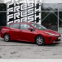 Toyota Prius 1.8 CVT, 2019, 159 191 км, с пробегом, цена 2 049 000 руб.