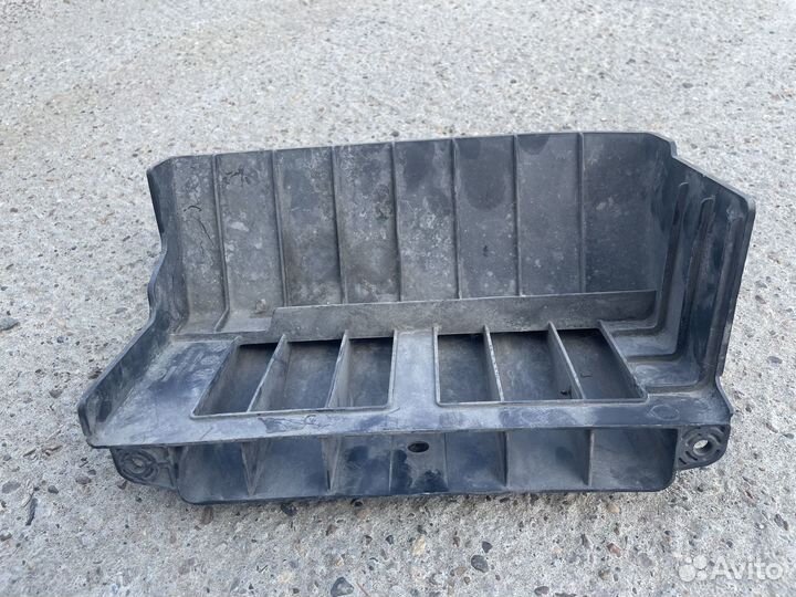 Воздухосборник наружный Hyundai Santa Fe