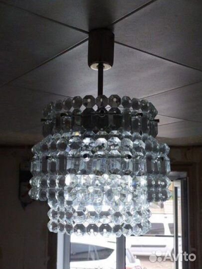 Хрустальная люстра