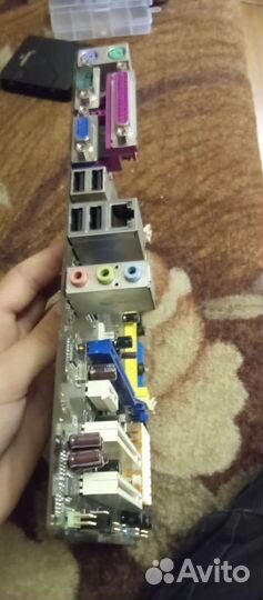 Материнская плата