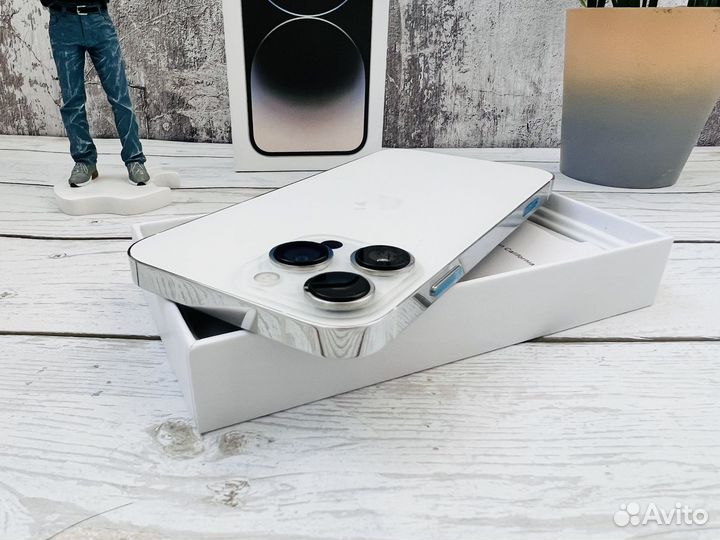 iPhone 14 Pro внутри XR (Новый)