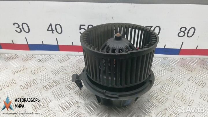 Моторчик печки Dacia Sandero 2009