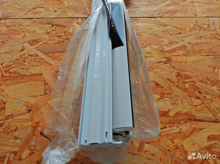 Рулонная электро штора пульт black-OUT 275x225