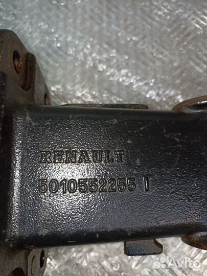 Кронштейн кабины Renault