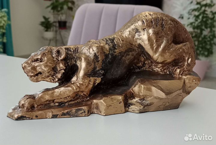 Статуэтка Тигр